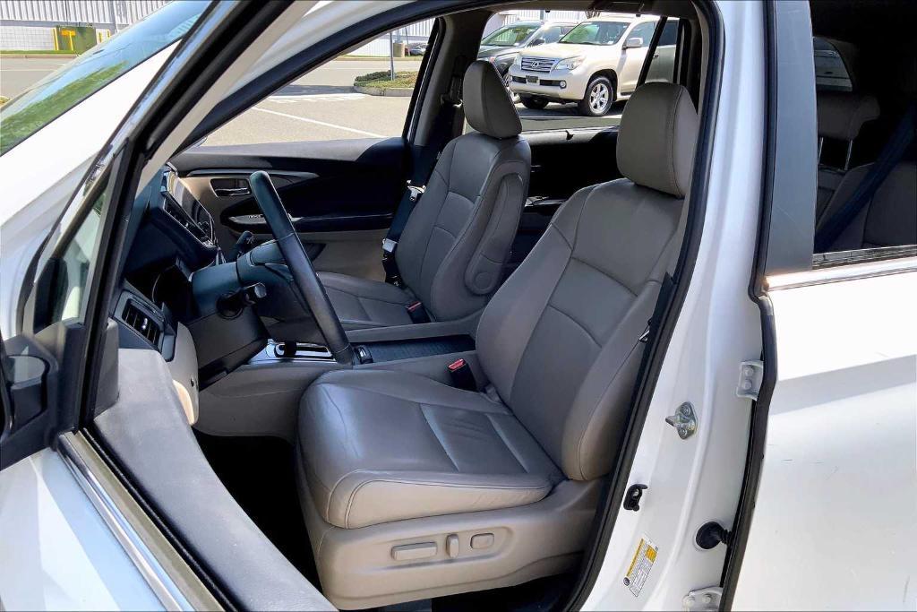 used 2019 Honda Pilot car, priced at $23,988