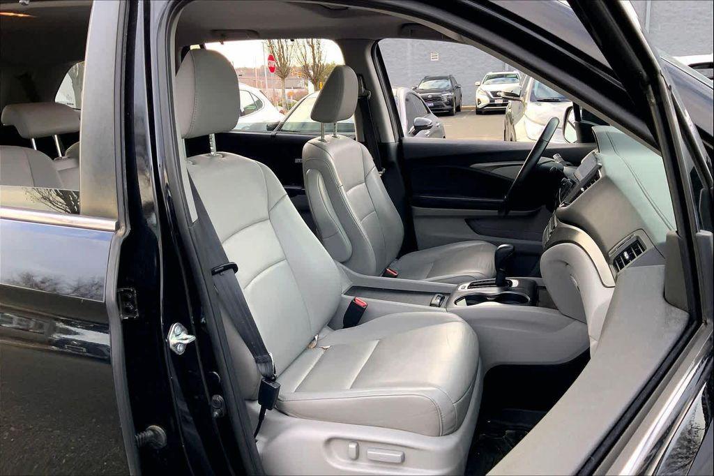 used 2019 Honda Pilot car, priced at $22,988