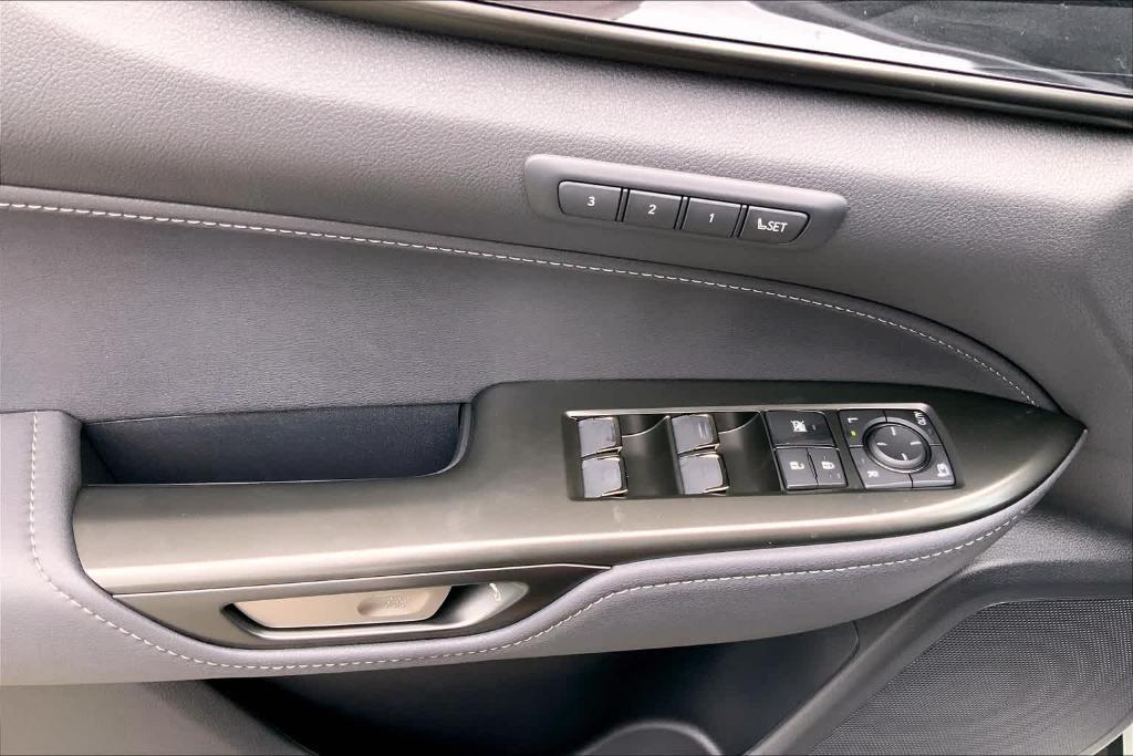 new 2025 Lexus NX 350 car, priced at $51,185