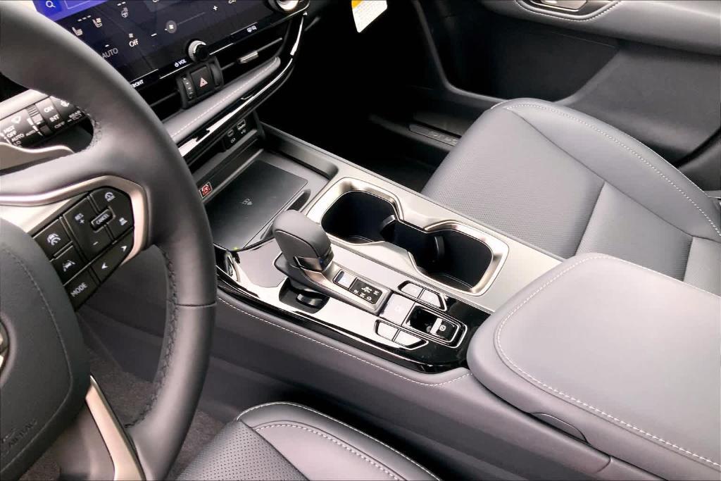 new 2025 Lexus NX 350 car, priced at $51,185