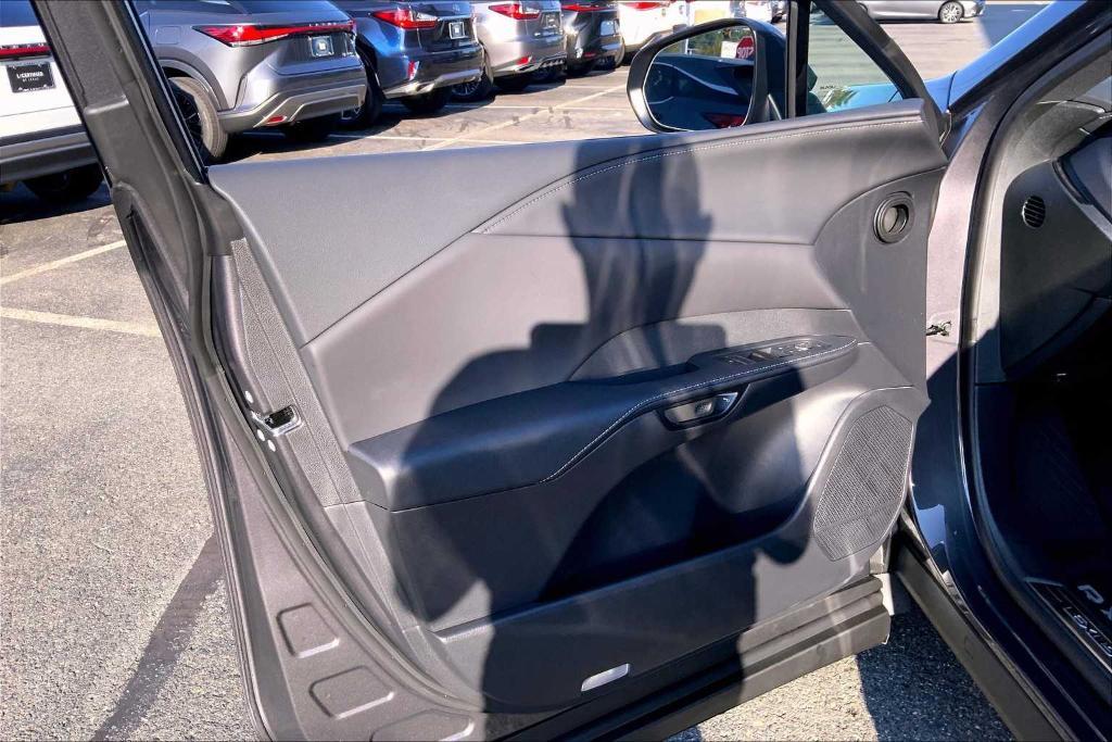 new 2025 Lexus RX 350 car, priced at $63,425