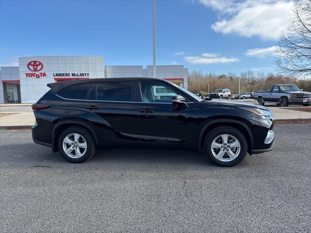 used 2024 Toyota Highlander car, priced at $36,211