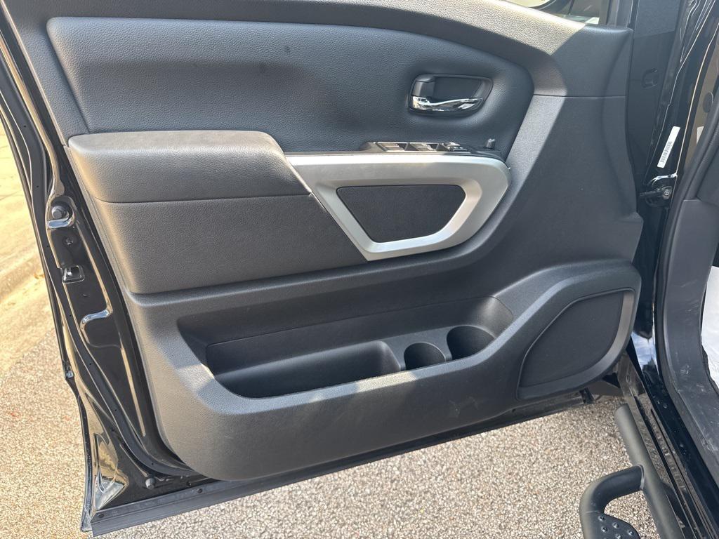 used 2024 Nissan Titan car, priced at $40,131
