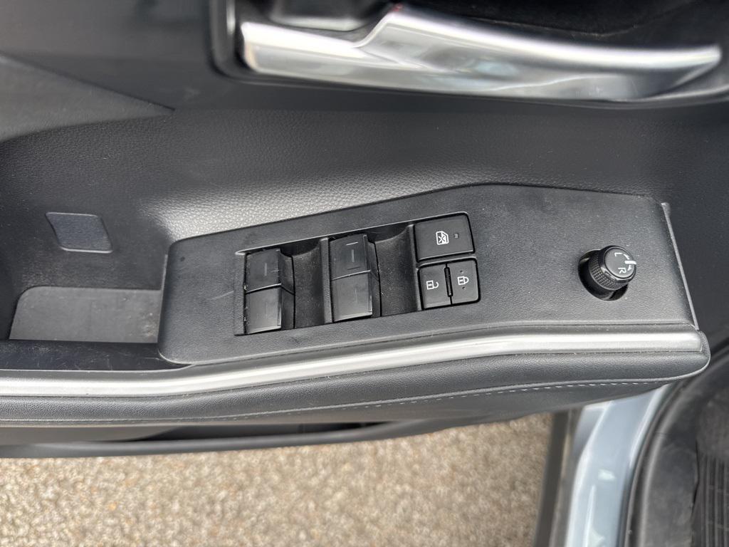 used 2023 Toyota Highlander car, priced at $36,475