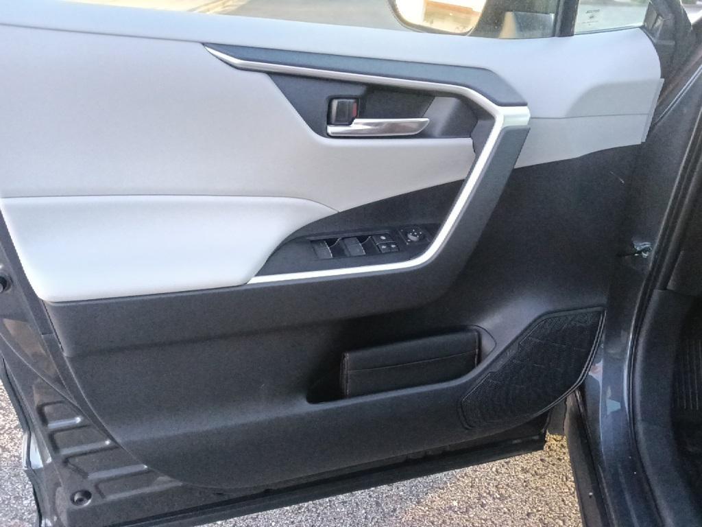 new 2025 Toyota RAV4 car, priced at $35,689