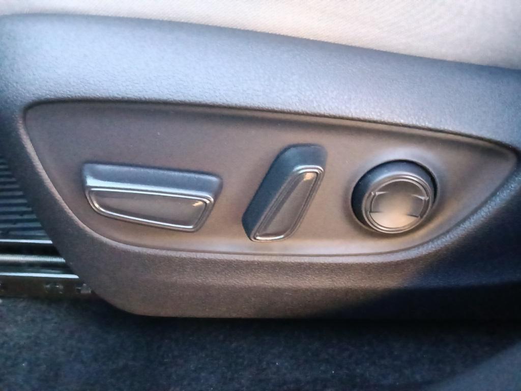 new 2025 Toyota RAV4 car, priced at $35,689