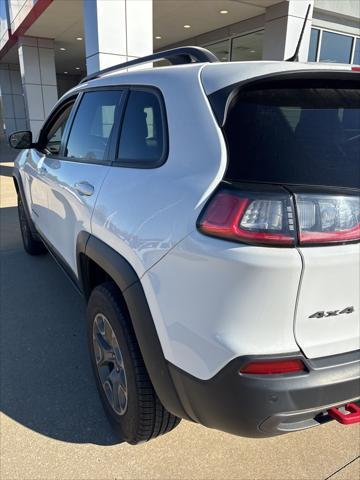 used 2020 Jeep Cherokee car, priced at $23,491