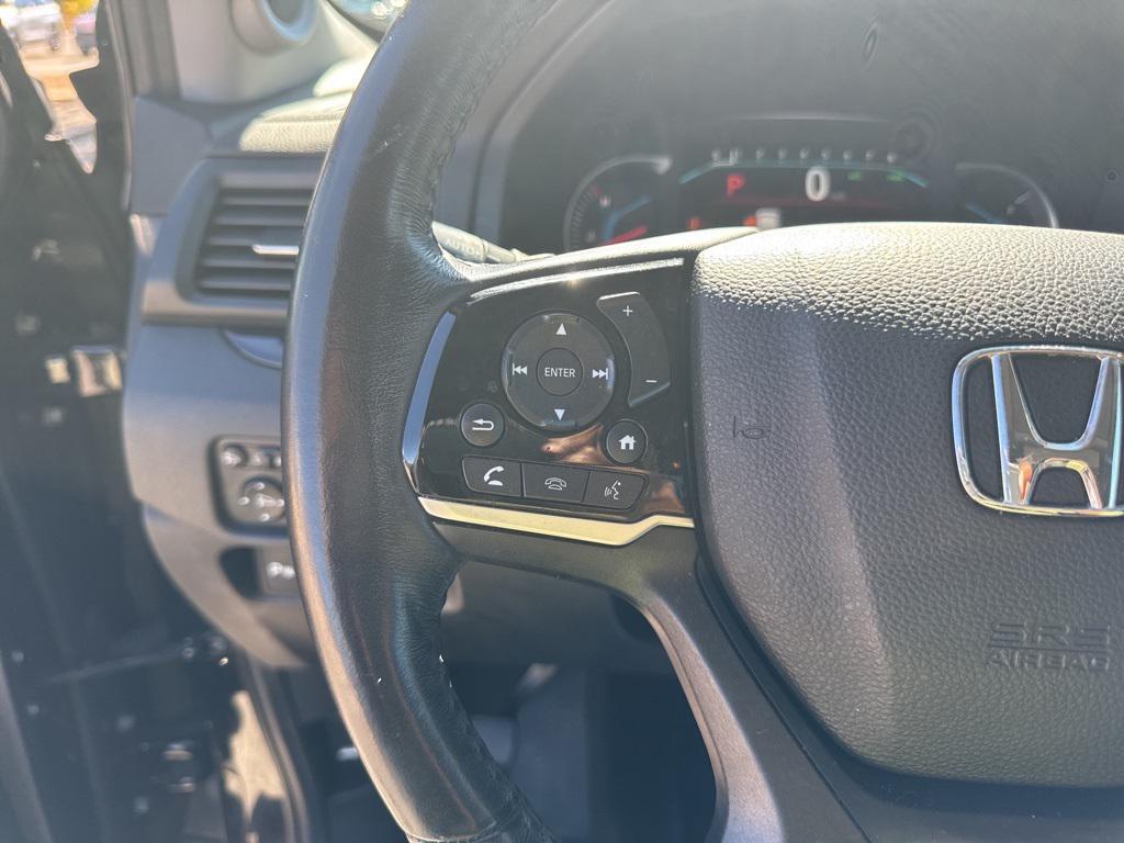 used 2021 Honda Pilot car, priced at $33,117