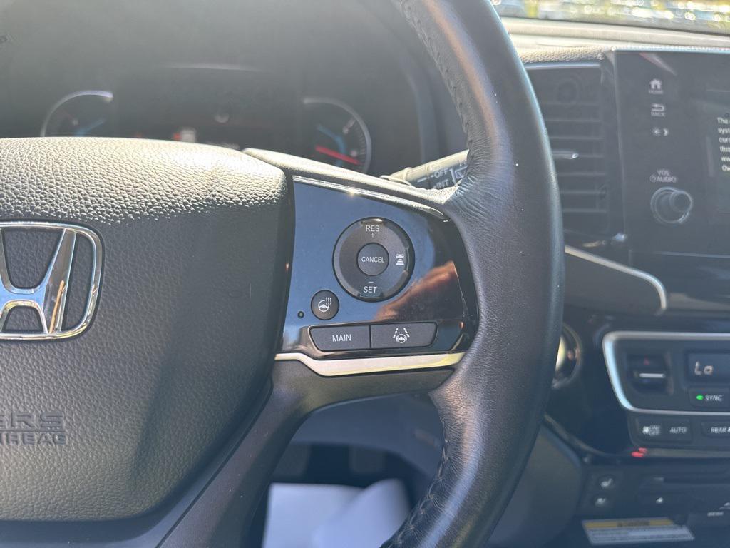 used 2021 Honda Pilot car, priced at $33,117