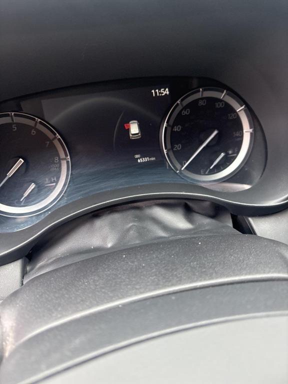 used 2021 Toyota Highlander car, priced at $33,415