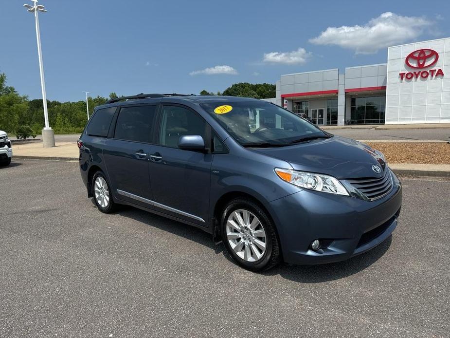 used 2017 Toyota Sienna car, priced at $19,422