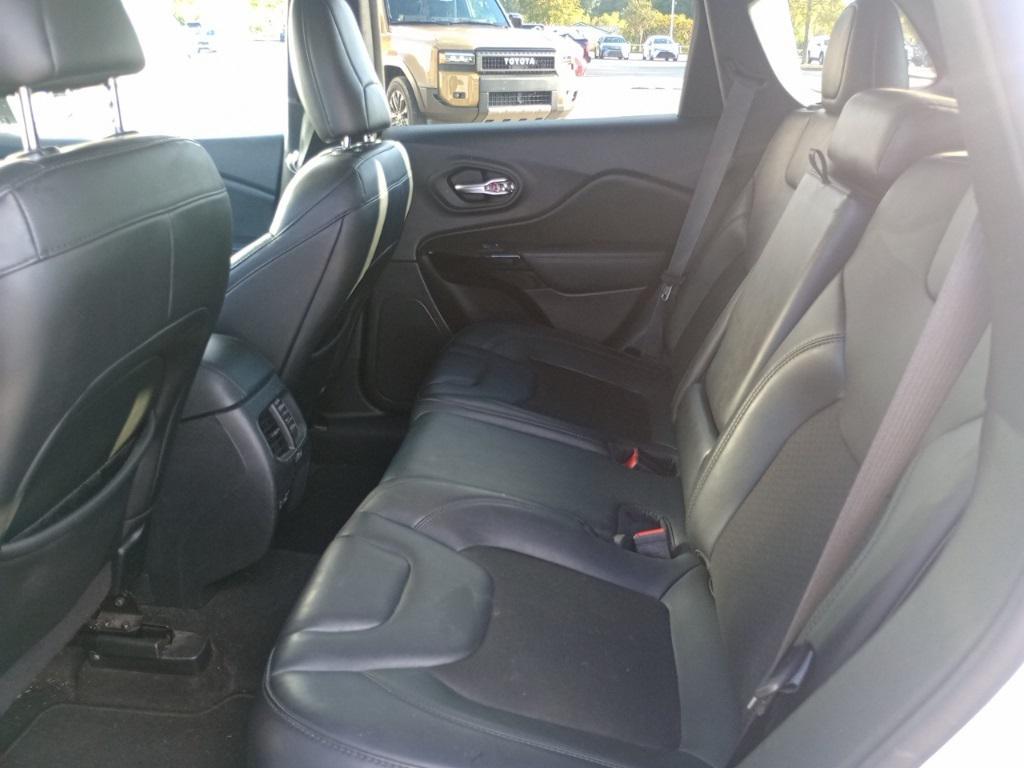 used 2021 Jeep Cherokee car, priced at $18,835