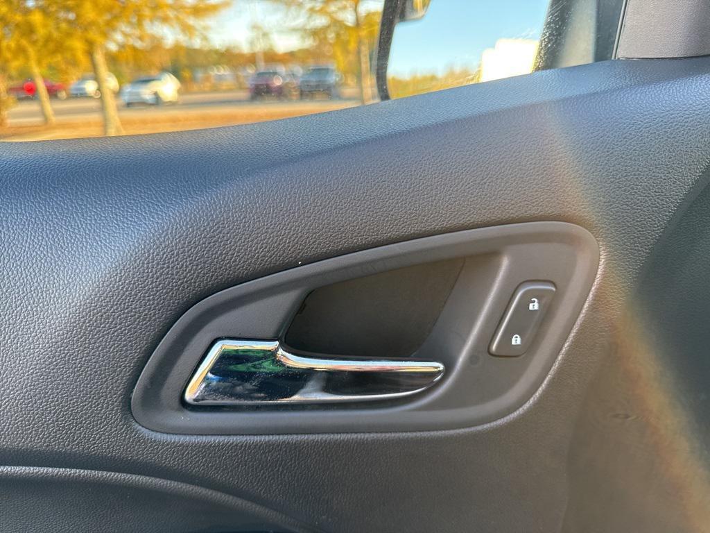 used 2021 Chevrolet Colorado car, priced at $23,417