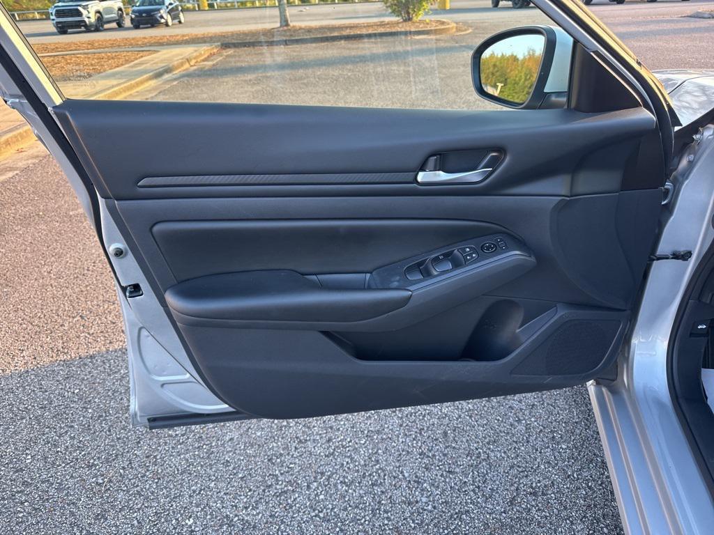 used 2022 Nissan Altima car, priced at $18,422