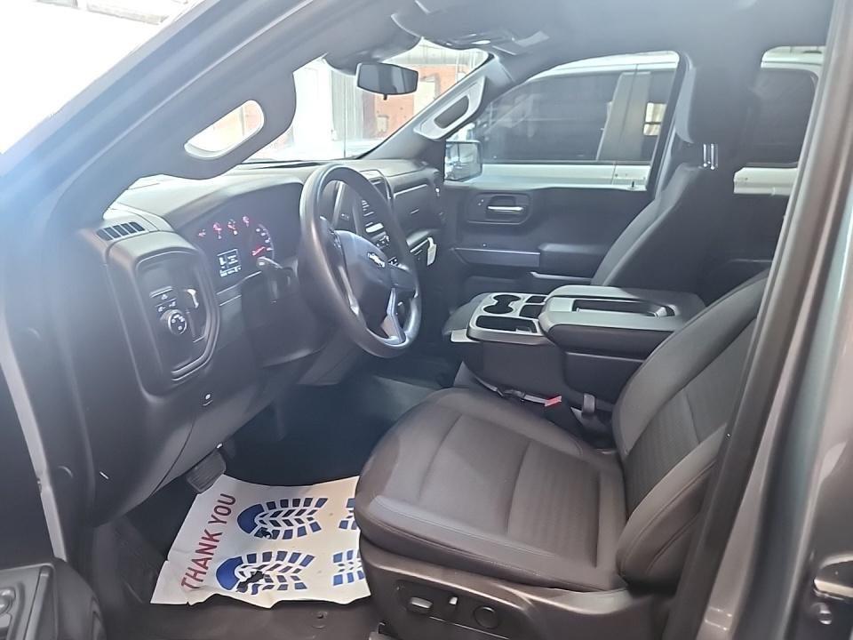 used 2024 Chevrolet Silverado 1500 car, priced at $33,620