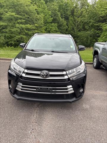 used 2019 Toyota Highlander car, priced at $34,291