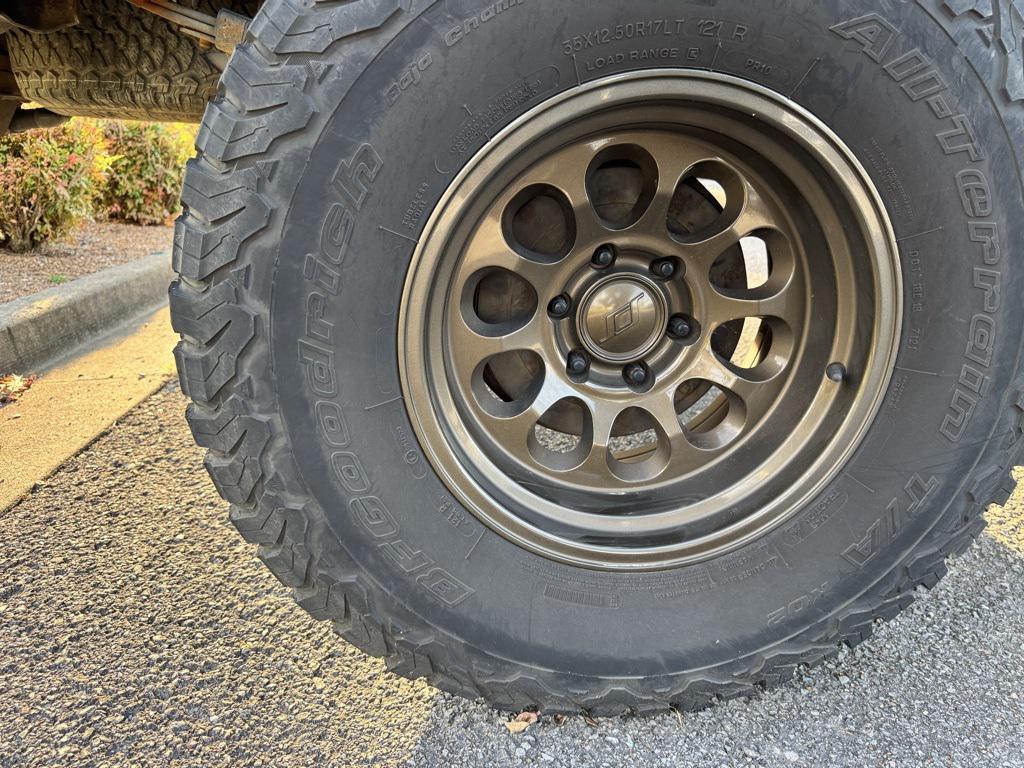 used 2006 Toyota Tundra car, priced at $18,991