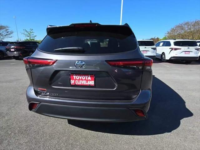 used 2023 Toyota Highlander car, priced at $36,490
