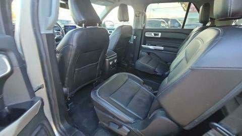 used 2023 Ford Explorer car, priced at $31,334