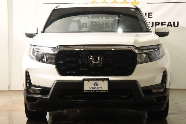 used 2022 Honda Passport car, priced at $28,999