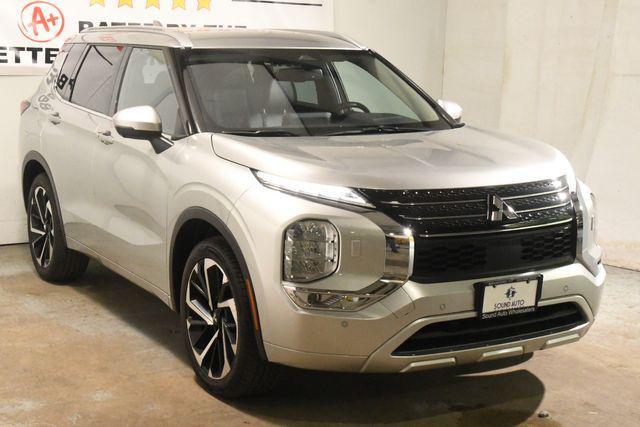 used 2022 Mitsubishi Outlander car, priced at $25,995
