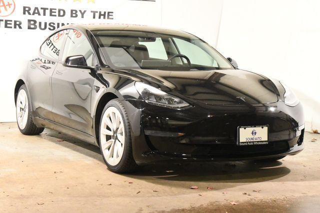 used 2021 Tesla Model 3 car, priced at $25,999