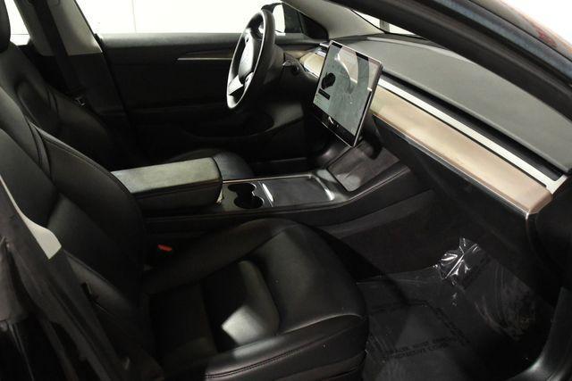 used 2021 Tesla Model 3 car, priced at $25,999