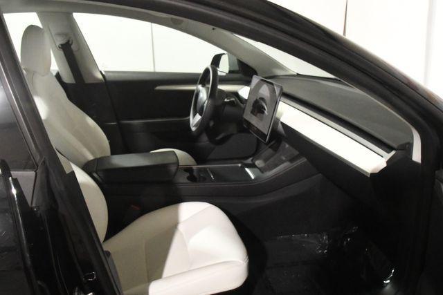 used 2022 Tesla Model 3 car, priced at $26,495