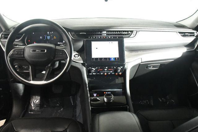 used 2022 Jeep Grand Cherokee car, priced at $31,995