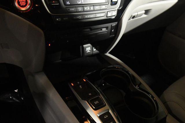 used 2021 Honda Pilot car, priced at $26,995