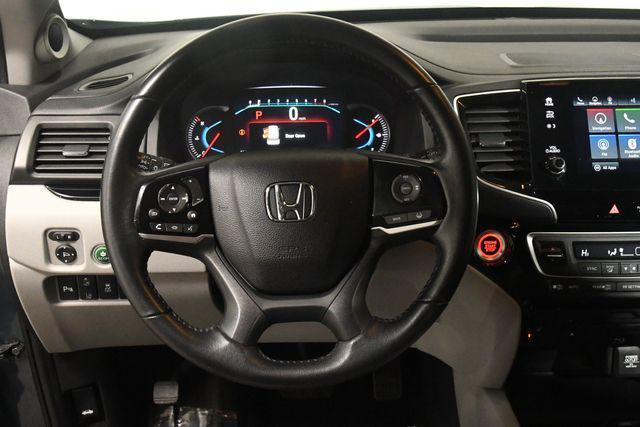 used 2021 Honda Pilot car, priced at $26,995