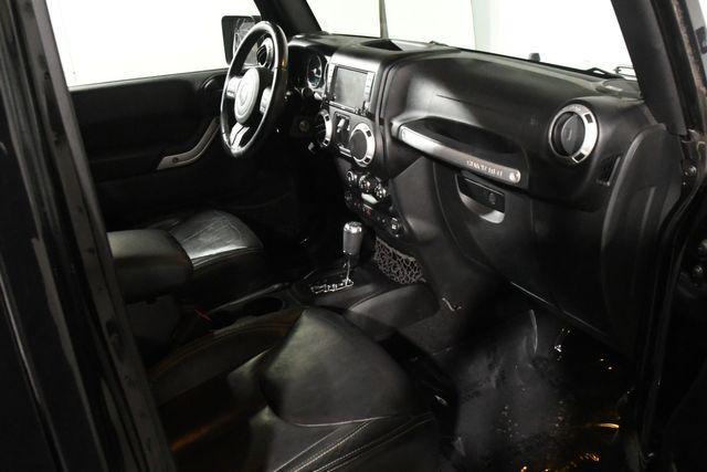 used 2015 Jeep Wrangler Unlimited car, priced at $18,995