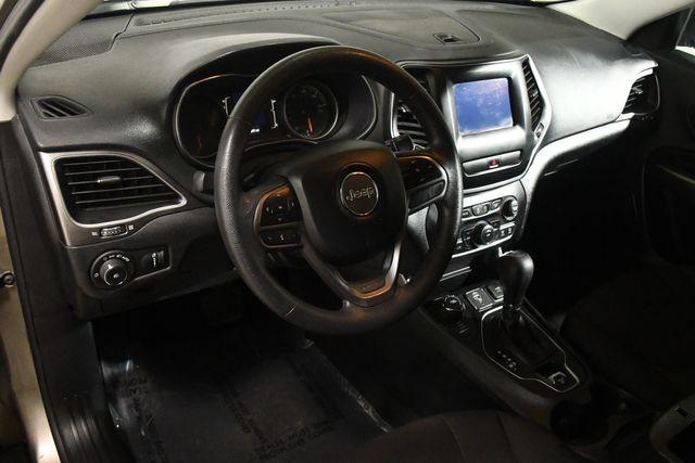 used 2019 Jeep Cherokee car, priced at $14,995
