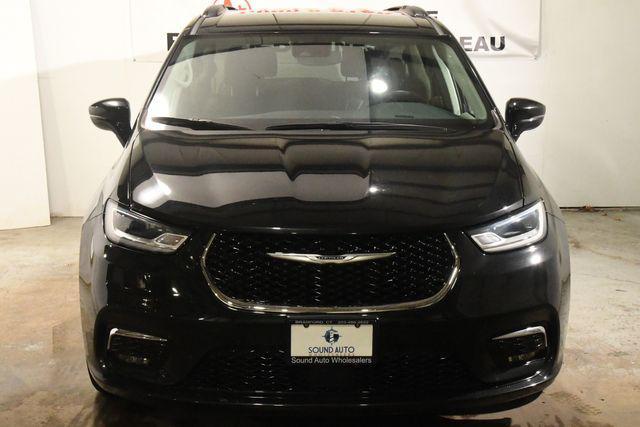 used 2022 Chrysler Pacifica car, priced at $24,995