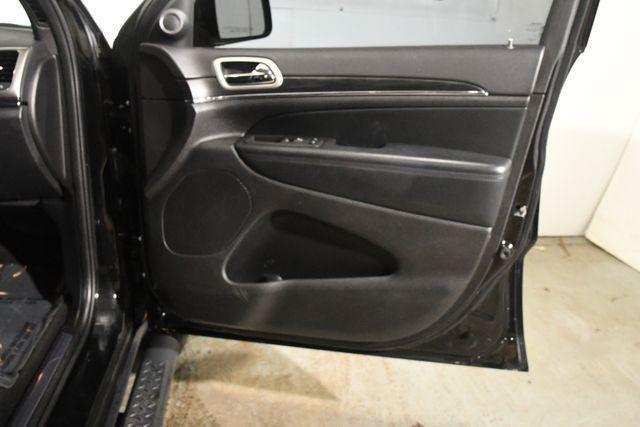 used 2021 Jeep Grand Cherokee car, priced at $27,495