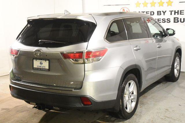 used 2016 Toyota Highlander car, priced at $26,995