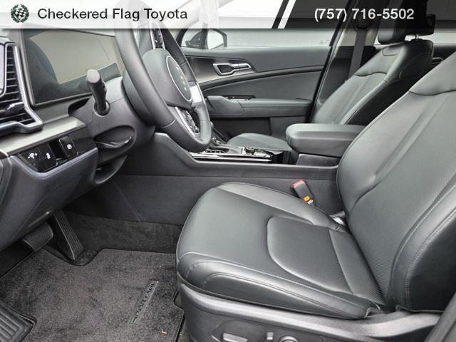 used 2025 Kia Sportage car, priced at $27,890