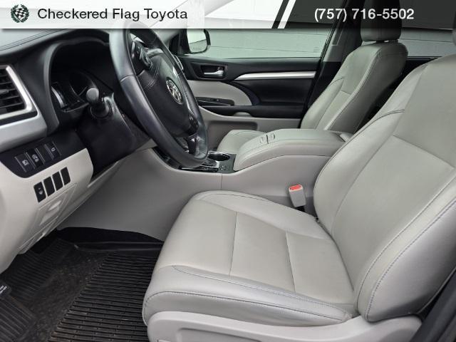 used 2019 Toyota Highlander car, priced at $29,994