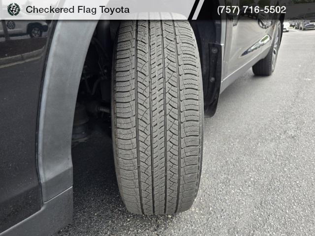 used 2019 Toyota Highlander car, priced at $29,994