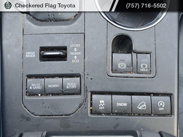 used 2022 Toyota Highlander car, priced at $31,790