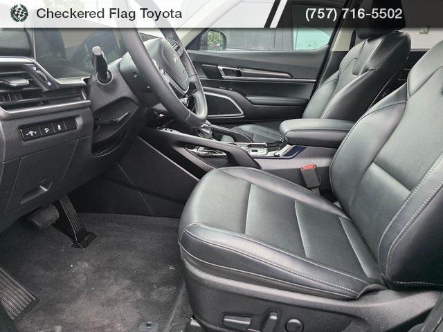 used 2024 Kia Telluride car, priced at $36,331