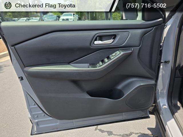used 2025 Nissan Rogue car, priced at $31,911