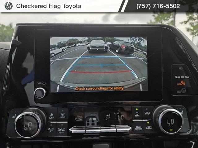 used 2023 Toyota Highlander car, priced at $37,750