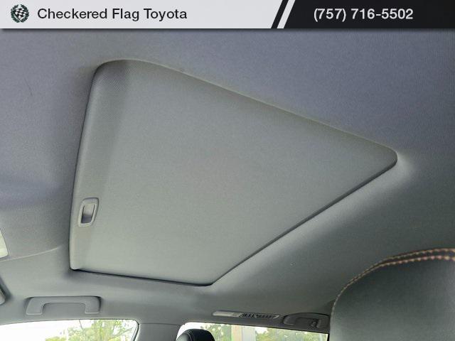 used 2019 Toyota Highlander car, priced at $26,502