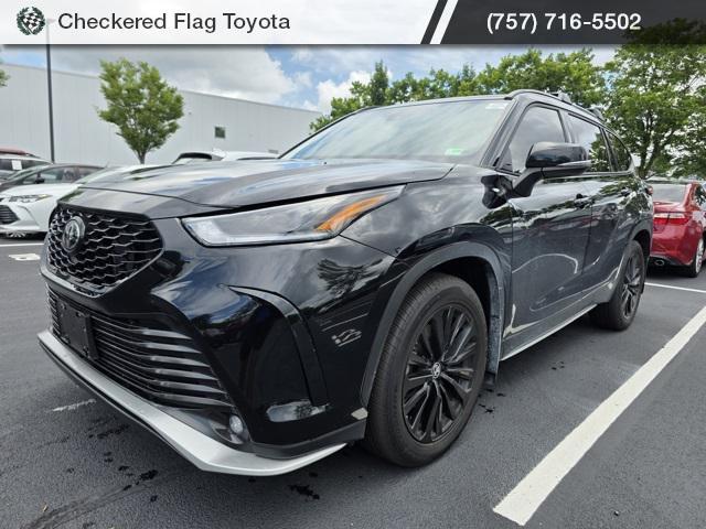 used 2024 Toyota Highlander car, priced at $45,731