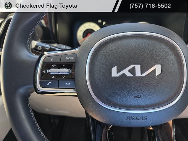 used 2023 Kia Sorento car, priced at $30,999