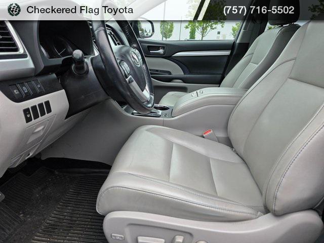 used 2019 Toyota Highlander car, priced at $24,791