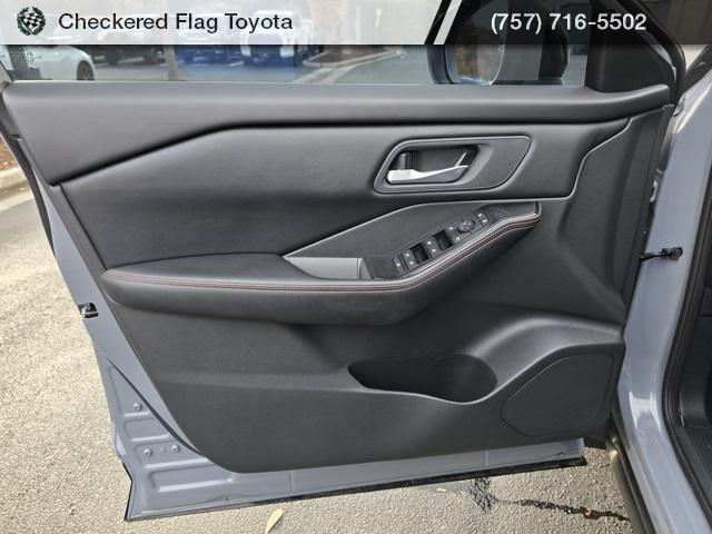 used 2025 Nissan Rogue car, priced at $29,479