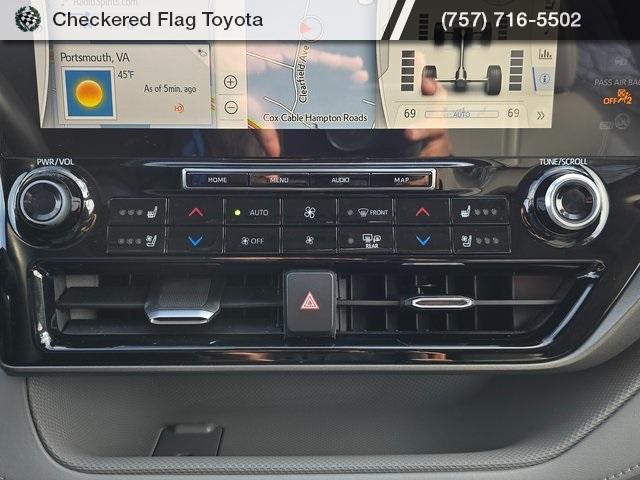 used 2020 Toyota Highlander car, priced at $32,490