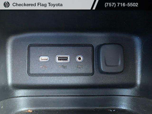 used 2021 Chevrolet Equinox car, priced at $19,460